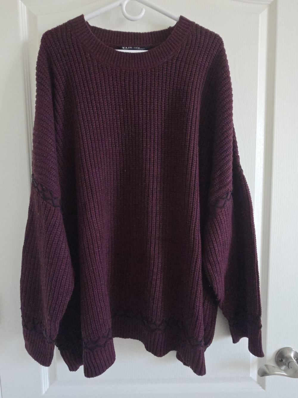 Cozy Chunky Knit Sweater in Deep Wine